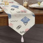 Renkli Geometrik Şekiller Dijital Baskılı Püsküllü Şönil Üçgen Runner Realhomes