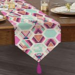 - UcgenRunner-2052-Gorsel1 - Realhomes  Modern Renkli Şekiller Dijital Baskılı Püsküllü Şönil Üçgen Runner Realhomes