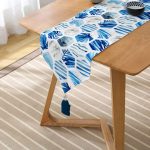 - UcgenRunner-2055-Gorsel2 - Realhomes Realhomes Mavi Temalı Geometrik Şekilli Dekoratif Özel Tasarım Püsküllü Şönil Üçgen Runner Realhomes