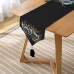 - UcgenRunner-2081-Gorsel2 - Realhomes  Renkli Sloganlı Dijital Baskılı Modern Püsküllü Şönil Üçgen Runner Realhomes