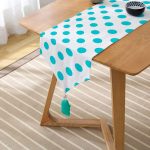 - UcgenRunner-2154-Gorsel2 - Realhomes  Turkuaz Puantiyeli Dijital Baskılı Dekoratif Püsküllü Şönil Üçgen Runner Realhomes