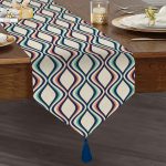 - UcgenRunner-2199-Gorsel1 - Realhomes  Özel Tasarım Geometrik Desenli Dijital Baskılı Püsküllü Şönil Üçgen Runner Realhomes