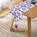 Rengarenk Çiçek Desenli Dijital Baskılı Dekoratif Püsküllü Şönil Üçgen Runner Realhomes