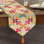 - UcgenRunner-2227-Gorsel1 - Realhomes  Krem Zeminli Geometrik Dijital Baskılı Püsküllü Şönil Üçgen Runner Realhomes