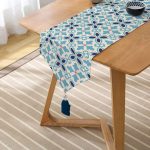 - UcgenRunner-2228-Gorsel2 - Realhomes  Modern Çini Desenli Dijital Baskılı Dekoratif Püsküllü Şönil Üçgen Runner Realhomes