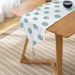 - UcgenRunner-2259-Gorsel2 - Realhomes  Mind Yeşili Puantiyeli Dijital Baskılı Dekoratif Püsküllü Şönil Üçgen Runner Realhomes