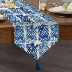 Geometrik Baklava Desenli Dijital Baskılı Modern Püsküllü Şönil Üçgen Runner Realhomes