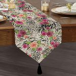 - UcgenRunner-2339-Gorsel1 - Realhomes  Leopar Gül Motifli Dekoratif Püsküllü Şönil Üçgen Runner Realhomes