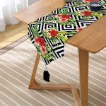 - UcgenRunner-2345-Gorsel2 - Realhomes  Realhomes Geometrik Zeminde Çiçek Desenli Özel Tasarım Püsküllü Şönil Üçgen Runner Realhomes