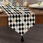 - UcgenRunner-2394-Gorsel1 - Realhomes Renkli Baklava Desenli Dijital Baskılı Püsküllü Şönil Üçgen Runner Realhomes