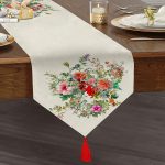 - UcgenRunner-2409-Gorsel1 - Realhomes  Demet Çiçek Dijital Baskılı Püsküllü Şönil Üçgen Runner Realhomes