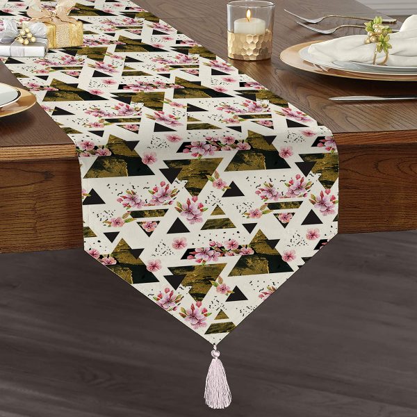 - UcgenRunner-2438-Gorsel1 - Realhomes  Füme Temalı Kavaniçe Çiçek Motifli Dijital Baskılı Püsküllü Şönil Üçgen Runner Realhomes