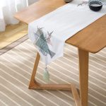 Geyik Çizimli Modern Dijital Baskılı Püsküllü Şönil Üçgen Runner Realhomes