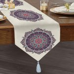 Daire Çini Desenli Dijital Baskılı Püsküllü Şönil Üçgen Runner Realhomes