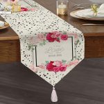 - UcgenRunner-2457-Gorsel1 - Realhomes  A True Love Story Baskılı Dijital Baskılı Püsküllü Şönil Üçgen Runner Realhomes