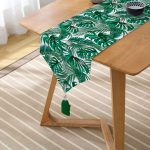 Mint Yeşili Kavaniçe Motifli Dekoratif Püsküllü Şönil Üçgen Runner Realhomes