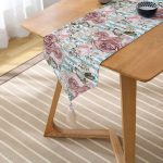 Mavi Çizgi Desenli Kavaniçe Çiçek Motifli Püsküllü Şönil Üçgen Runner Realhomes