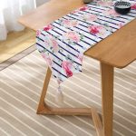 Mavi Çizgiler Desenli Dijital Baskılı Püsküllü Şönil Üçgen Runner Realhomes