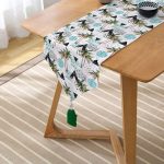 - UcgenRunner-2529-Gorsel2 - Realhomes Üçgen Şekilli Palmiye Motifli Dijital Baskılı Püsküllü Şönil Üçgen Runner Realhomes