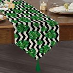 Zigzag Zebra Temalı Yaprak Çizimli Dijital Baskılı Püsküllü Şönil Üçgen Runner Realhomes