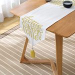 Hardal Renk Home Sweet Home Dijital Baskılı Püsküllü Şönil Üçgen Runner Realhomes