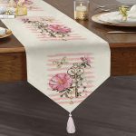 Anahtar Motifli Çiçek Desenli Çizgili Püsküllü Şönil Üçgen Runner Realhomes