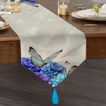 Realhomes Kelebek Dünyası Dijital Baskılı Dekoratif Özel Tasarım Püsküllü Şönil Üçgen Runner Realhomes