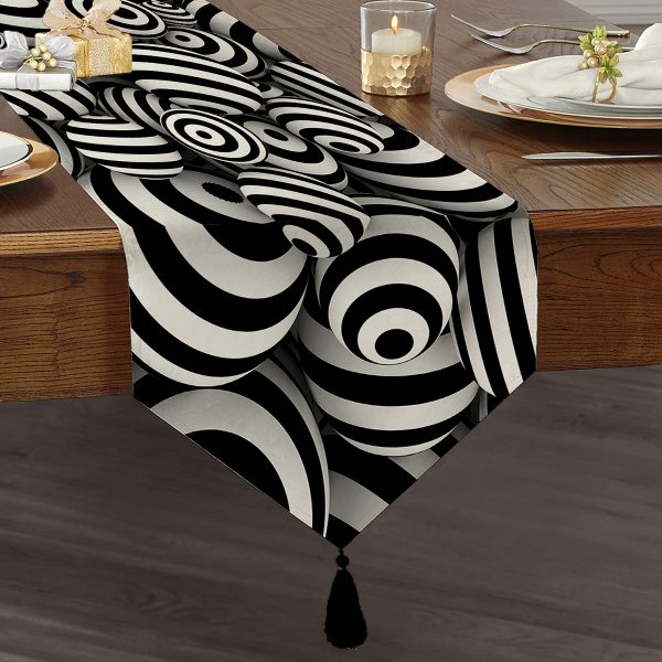 Kırmızı Home Sweet Home Dijital Baskılı Modern Püsküllü Şönil Üçgen Runner Realhomes