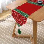 Merry Christmas Motifli Dijital Baskılı Püsküllü Şönil Üçgen Runner Realhomes