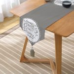 - UcgenRunner-307-Gorsel2 - Realhomes Home Sweet Home Dijital Baskılı Dekoratif Püsküllü Şönil Üçgen Runner Realhomes