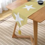 - UcgenRunner-314-Gorsel2 - Realhomes Modern Yıldız Desen Dijital Baskılı Dekoratif Püsküllü Şönil Üçgen Runner Realhomes