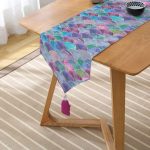 Mavi Zeminde Yuvarlak Desenli Modern Püsküllü Şönil Üçgen Runner Realhomes