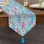 - UcgenRunner-3162-Gorsel1 - Realhomes Geometrik Zeminde Tüy Desenli Modern Püsküllü Şönil Üçgen Runner Realhomes