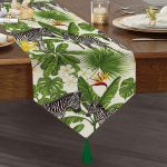 Realhomes Pudra Zeminli Egzotik Zebra Tasarımlı Modern Özel Tasarım Püsküllü Şönil Üçgen Runner Realhomes