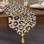 Realhomes Zebra Desenli Altın Detaylı Modern Özel Tasarım Püsküllü Şönil Üçgen Runner Realhomes