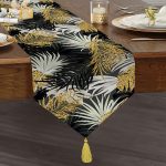 - UcgenRunner-3233-Gorsel1 - Realhomes  Realhomes Siyah Zeminde Palmiye Yaprakları Özel Tasarım Püsküllü Şönil Üçgen Runner Realhomes