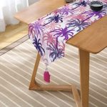 RealHomes Özel Tasarımlı Dijital Baskılı Dekoratif Püsküllü Şönil Üçgen Runner Realhomes