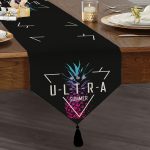 Realhomes Siyah Zeminli Ultra Summer Tasarımlı Modern Özel Tasarım Püsküllü Şönil Üçgen Runner Realhomes