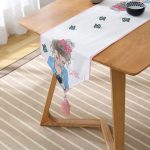 Realhomes Özel Tasarım Smile Take Up Desenli Dekoratif Özel Tasarım Püsküllü Şönil Üçgen Runner Realhomes