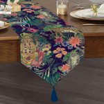 Realhomes Lacivert Zeminli Amazon Ormanları Temalı Modern Özel Tasarım Püsküllü Şönil Üçgen Runner Realhomes