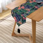 Lacivert Zeminli Leopar Özel Tasarım Dekoratif Püsküllü Şönil Üçgen Runner Realhomes