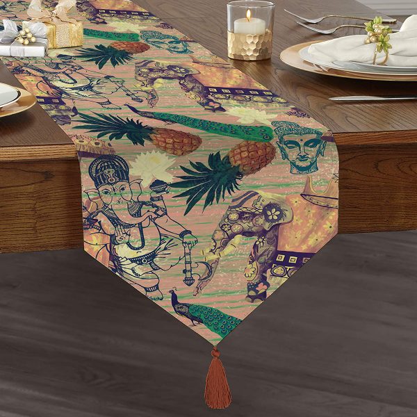 - UcgenRunner-3322-Gorsel1 - Realhomes  Realhomes Gold Siyahı Kadın Özel Tasarımlı dekoratif Özel Tasarım Püsküllü Şönil Üçgen Runner Realhomes