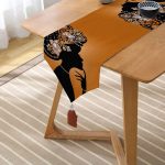 Realhomes Zerafet Turuncu Zeminli Özel Tasarım Dekoratif Özel Tasarım Püsküllü Şönil Üçgen Runner Realhomes