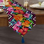 Realhomes Zigzag ve Çiçekler Özel Tasarım Dekoratif Özel Tasarım Püsküllü Şönil Üçgen Runner Realhomes