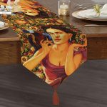 Mutluluk Çiçekleri Vintage Tasarımlı Dijital Baskılı Püsküllü Şönil Üçgen Runner Realhomes