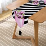 - UcgenRunner-3399-Gorsel2 - Realhomes  Realhomes Coco Pops Pempe Siyah Tasarımlı Modern Dekoratif Özel Tasarım Püsküllü Şönil Üçgen Runner Realhomes