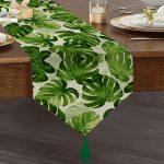 - UcgenRunner-3403-Gorsel1 - Realhomes  Suluboya Zambak Yaprakları Çizimli Özel Tasarım Püsküllü Şönil Üçgen Runner Realhomes