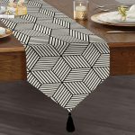 RealHomes 3D Cube Desenli Dijital Baskılı Modern Özel Tasarım Püsküllü Şönil Üçgen Runner Realhomes