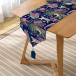 - UcgenRunner-3441-Gorsel2 - Realhomes RealHomes Özel Tasarımlı Dijital Baskılı Dekoratif Püsküllü Şönil Üçgen Runner Realhomes