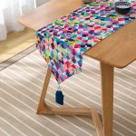 Renkli Geometrik Şekiller Özel Tasarım Püsküllü Şönil Üçgen Runner Realhomes